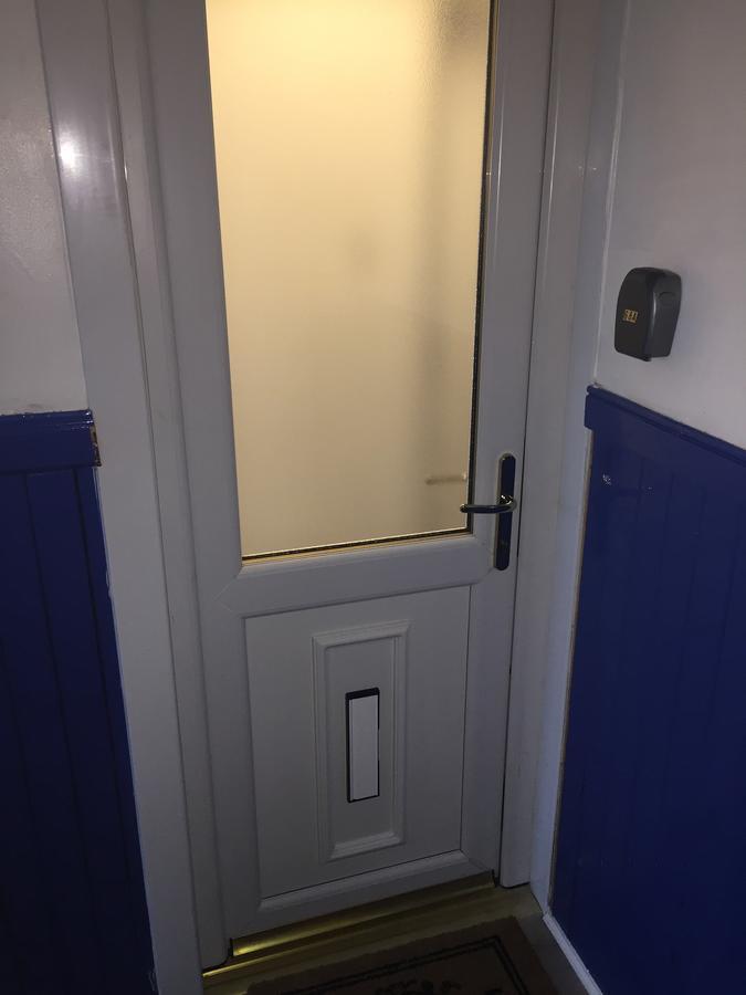 Garden Gate Upper Apartment Prestwick Esterno foto
